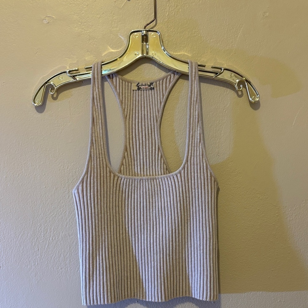 Stylish Ribbed Tank Top in Beige